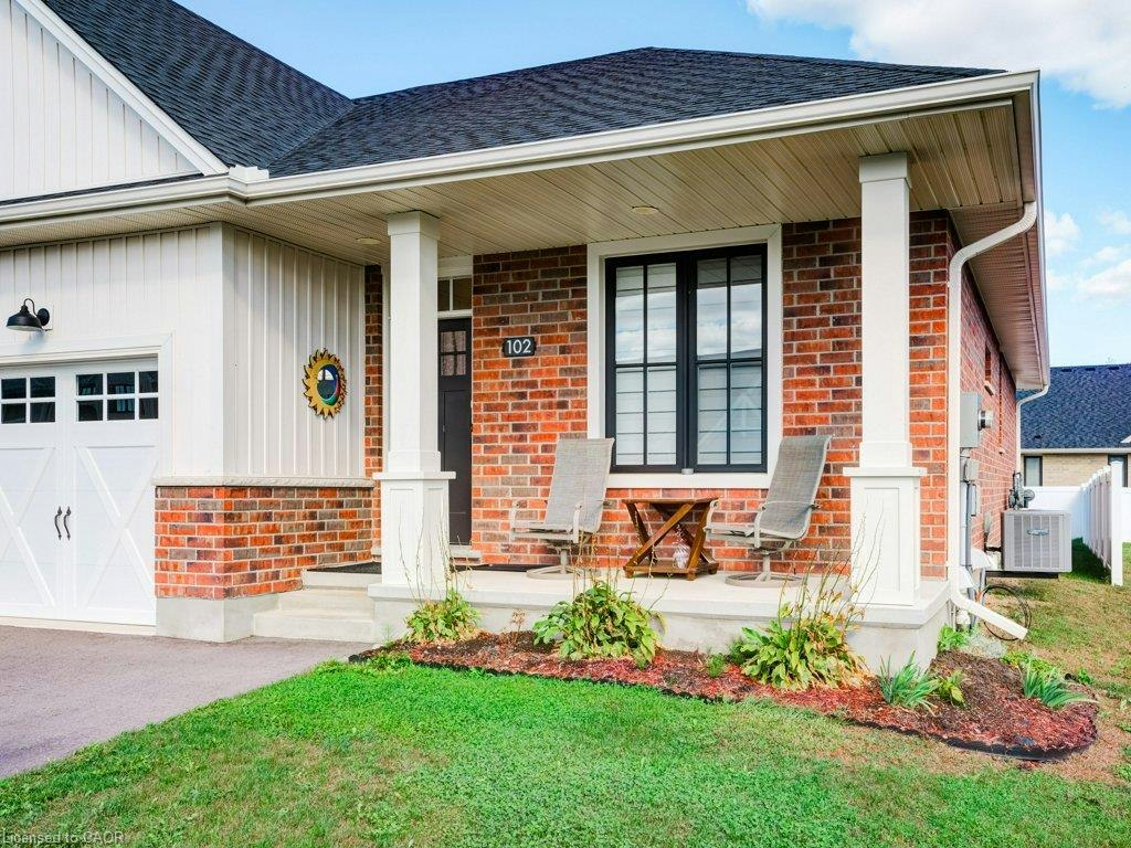 102 Livingston Drive, Tillsonburg, ON, N4G 0J3 - 2