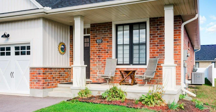 102 Livingston Drive, Tillsonburg, ON, N4G 0J3 - 2