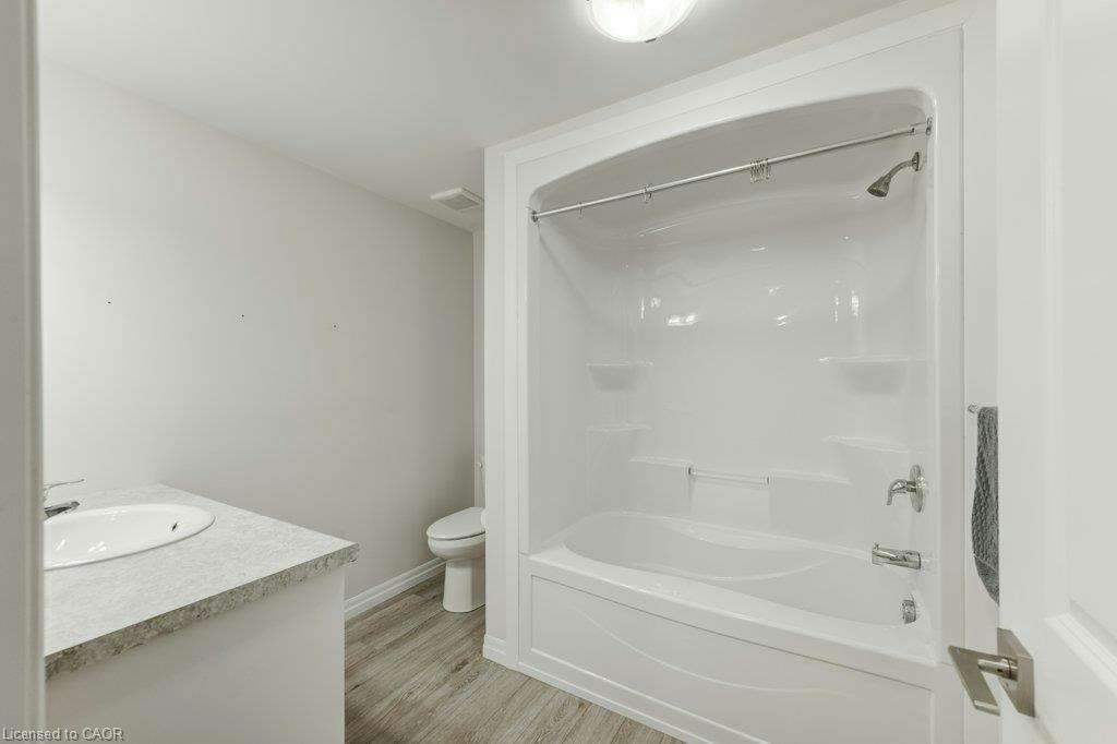 102 Livingston Drive, Tillsonburg, ON, N4G 0J3 - 27