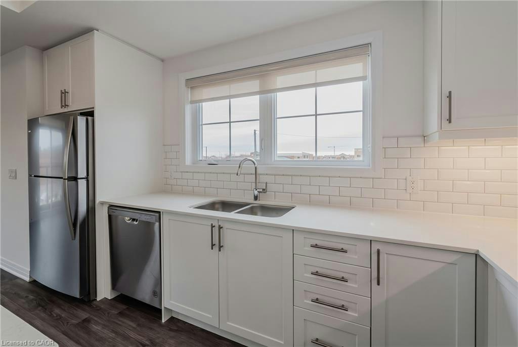 201-265 Cotton Grass Street, Kitchener, ON, N2E 0L1 - 6