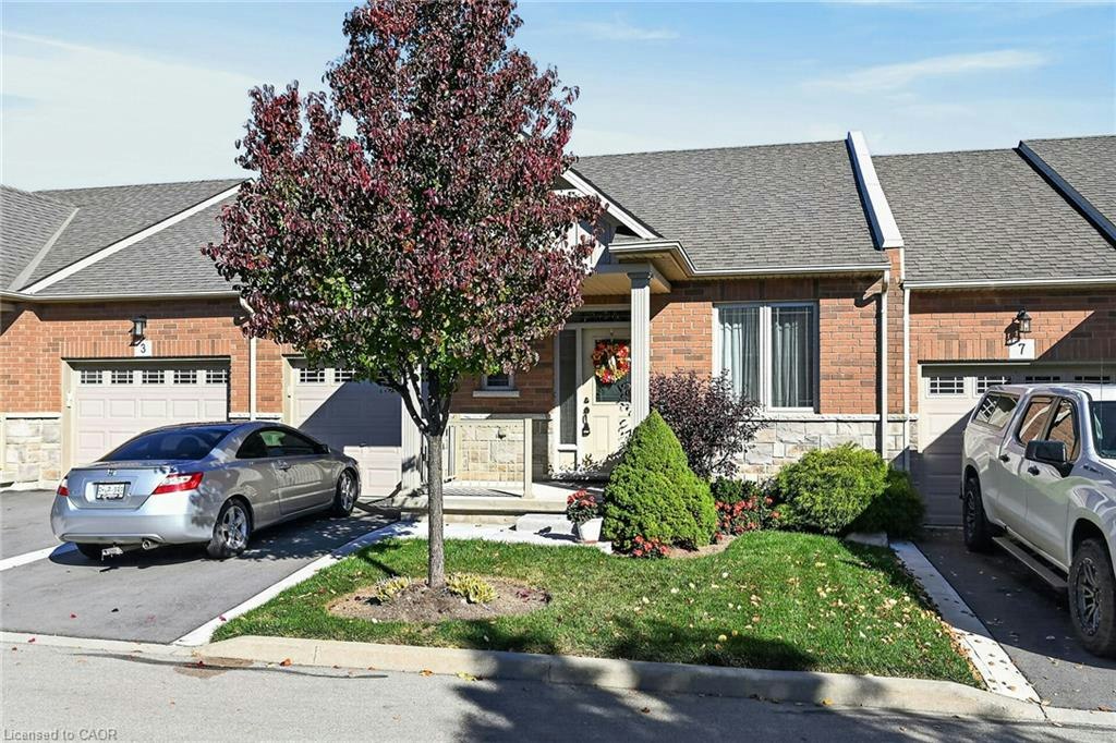 5 Hillgartner Lane, Hamilton, ON, L0R 1C0