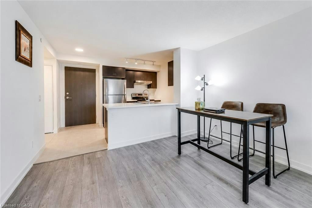 309-10 Wilby Crescent, Toronto, ON, M6N 0B6 - 8