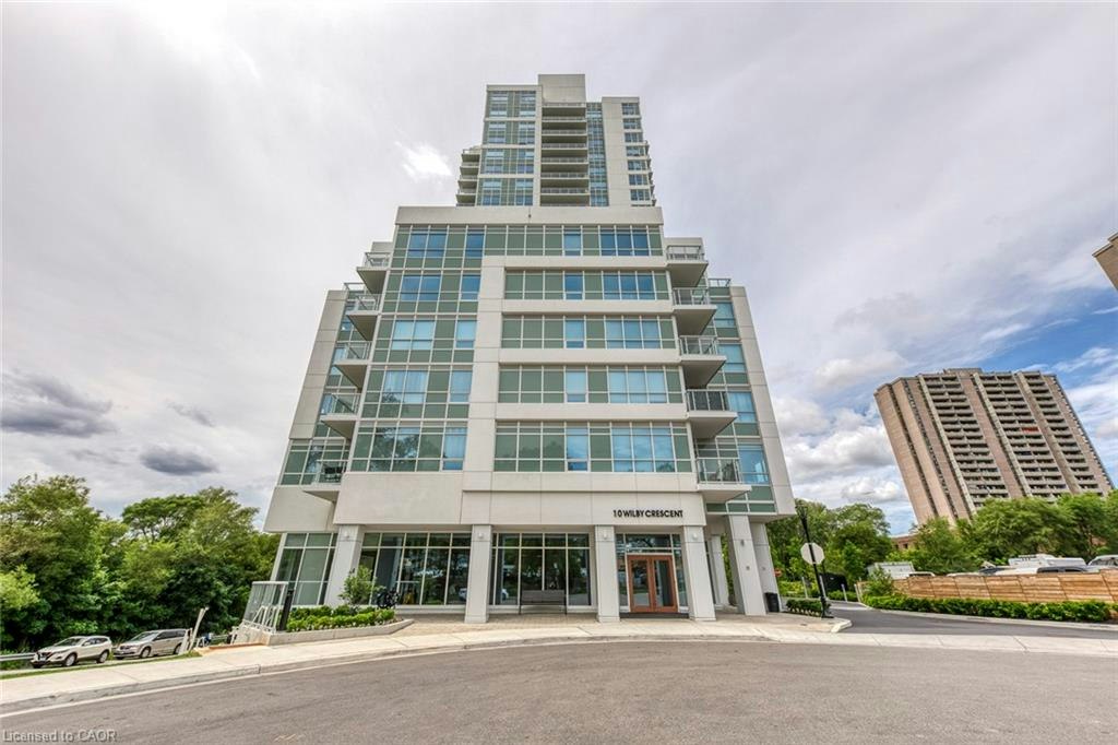 309-10 Wilby Crescent, Toronto, ON, M6N 0B6 - 2