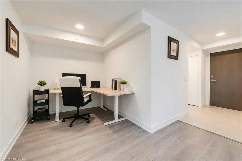 309-10 Wilby Crescent, Toronto, ON, M6N 0B6 - 9