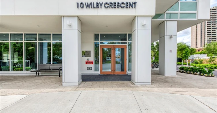 309-10 Wilby Crescent, Toronto, ON, M6N 0B6 - 3