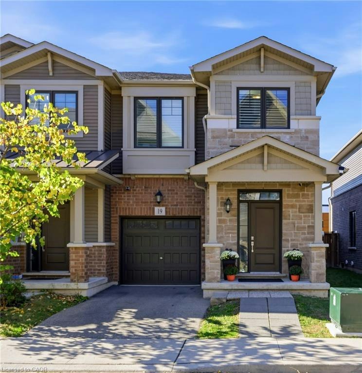 19 Hibiscus Lane, Hamilton, ON, L8K 0A4
