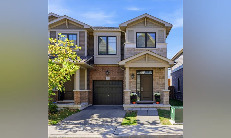 19 Hibiscus Lane