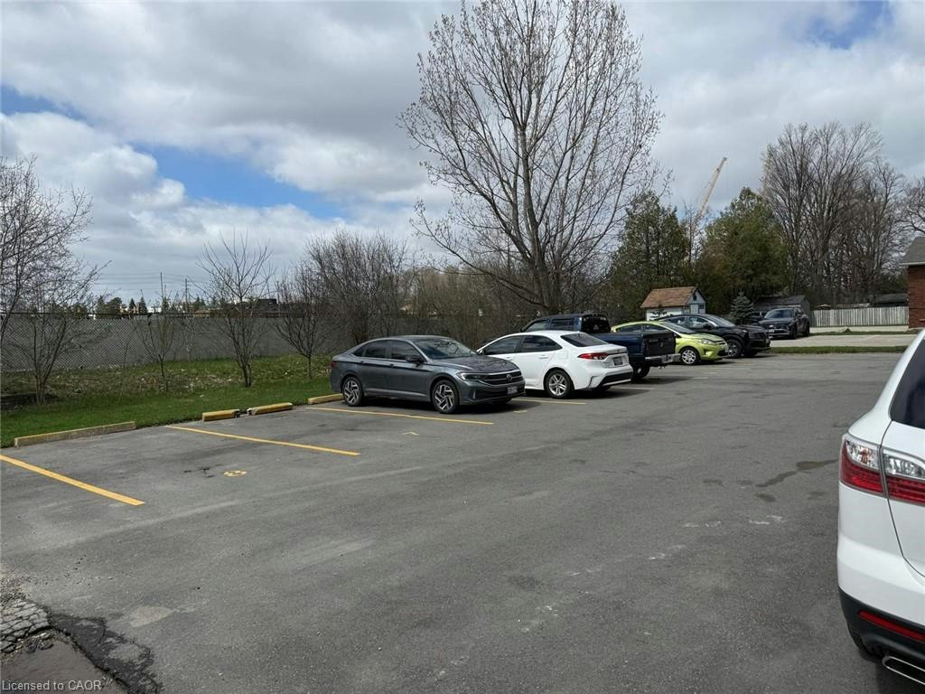 6-449 Hazel Street, Waterloo, ON, N2L 3P7 - 13
