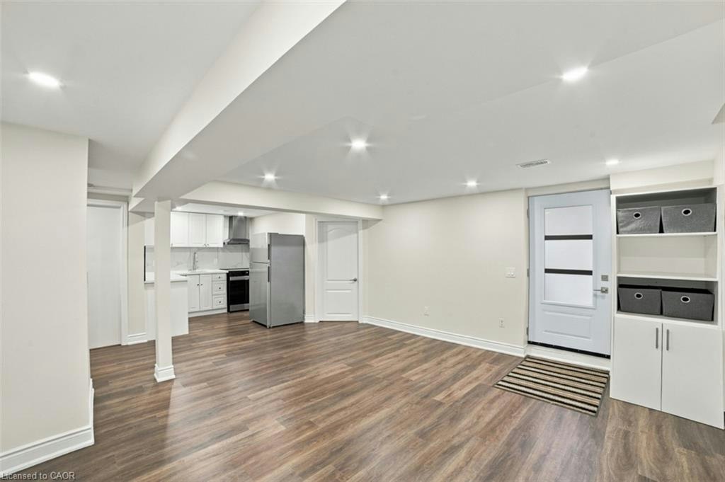 317 Jacqueline Boulevard, Hamilton, ON, L9B 2V7 - 6