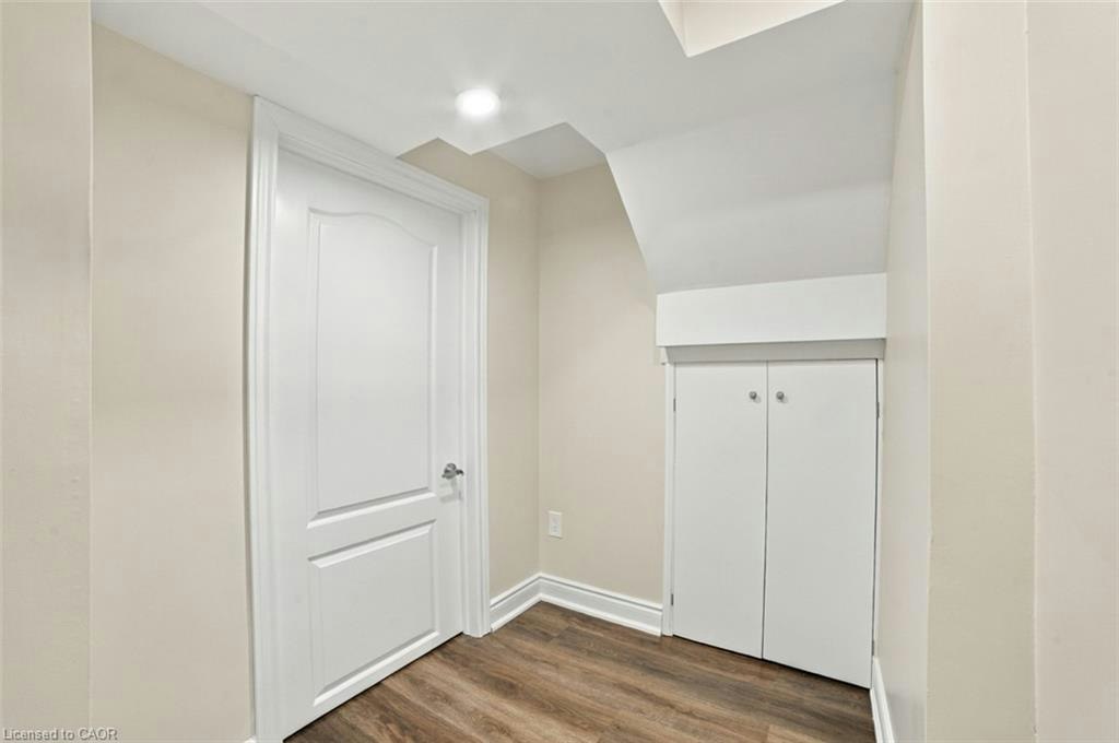 317 Jacqueline Boulevard, Hamilton, ON, L9B 2V7 - 12