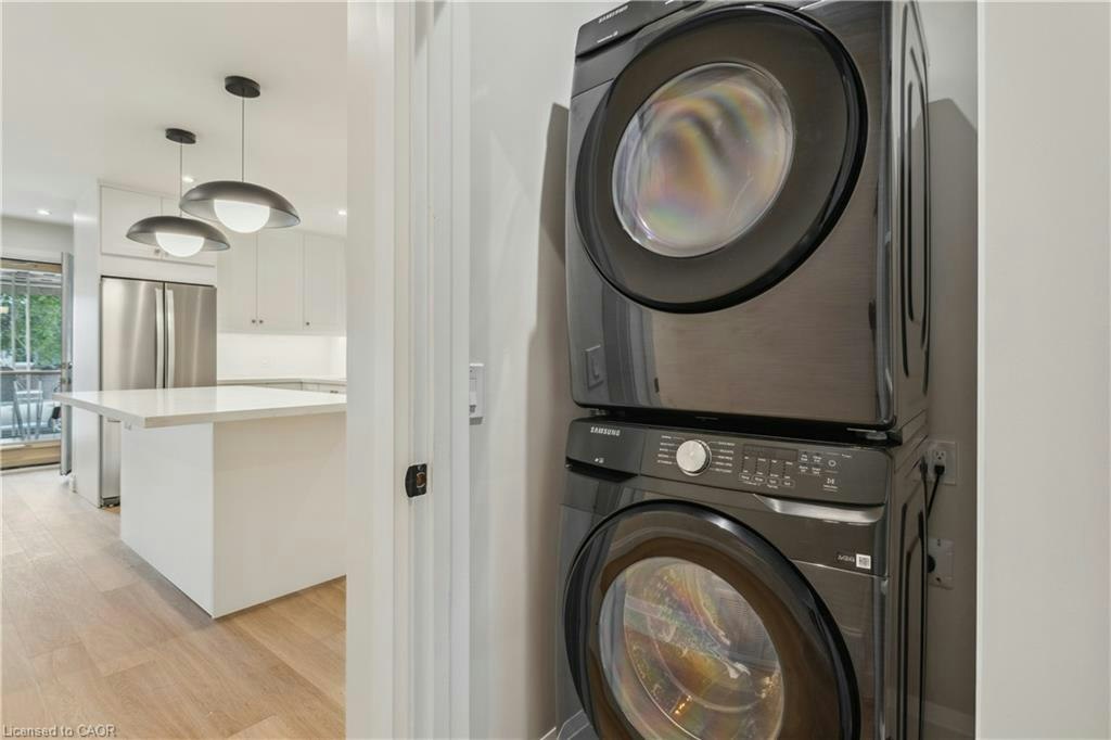 Main-121 Toby Crescent, Hamilton, ON, L8T 2N9 - 12
