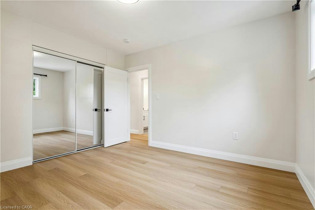 Main-121 Toby Crescent, Hamilton, ON, L8T 2N9 - 19