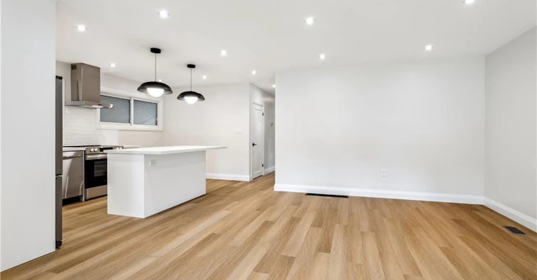 Main-121 Toby Crescent, Hamilton, ON, L8T 2N9 - 7