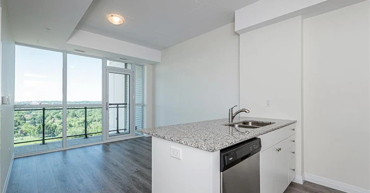 1806-60 Charles Street W, Kitchener, ON, N0G 0C9 - 9
