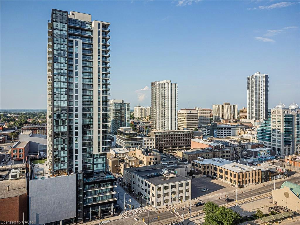 1806-60 Charles Street W, Kitchener, ON, N0G 0C9 - 2