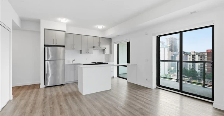 1302-15 Queen Street S, Hamilton, ON, L8P 0C6 - 13