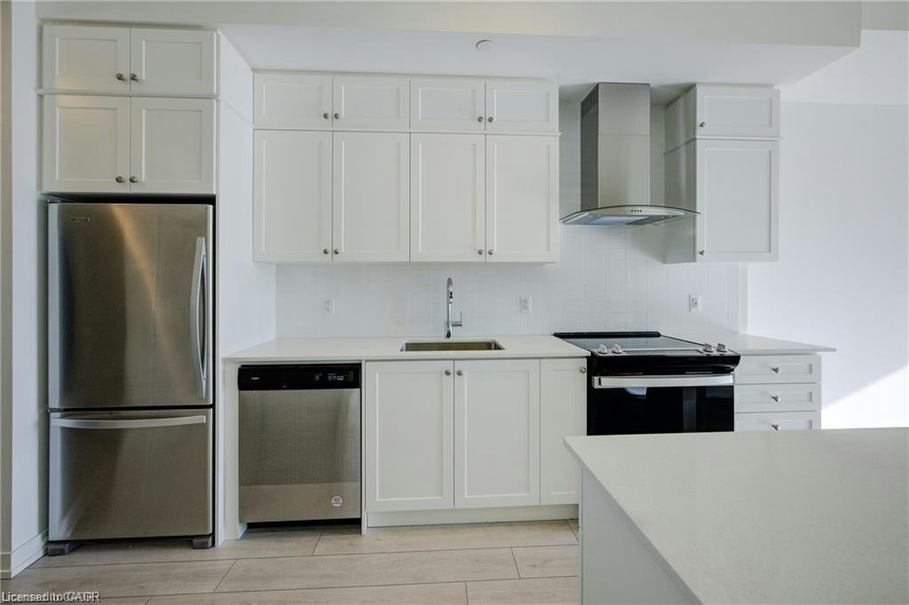 Unit #214-55 Duke Street, Kitchener, ON, N2H 0C9 - 2