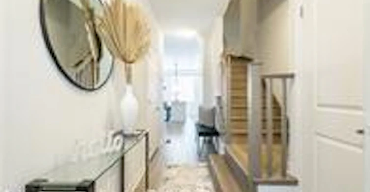 26 Foothills Lane, Hamilton, ON, L8E 0K1 - 4