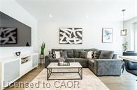 26 Foothills Lane, Hamilton, ON, L8E 0K1 - 6