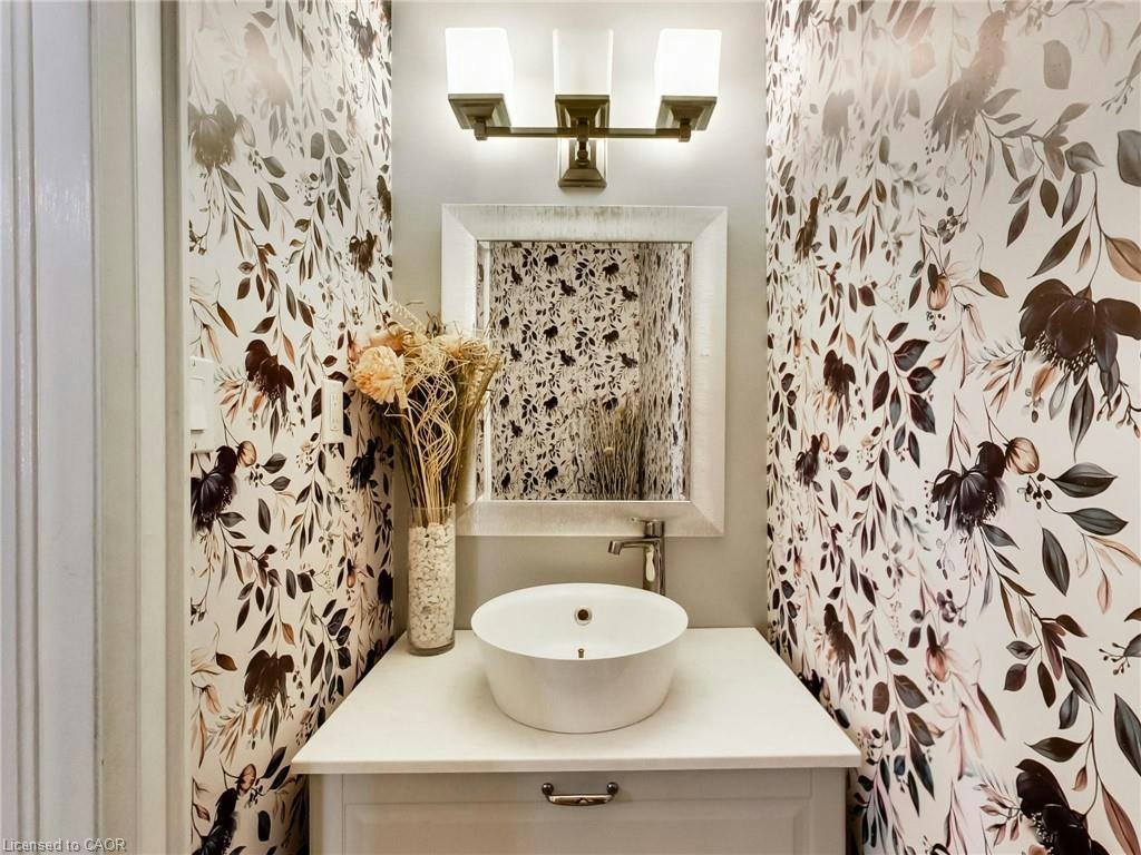 2384 Headon Road, Burlington, ON, L7M 3Y4 - 12
