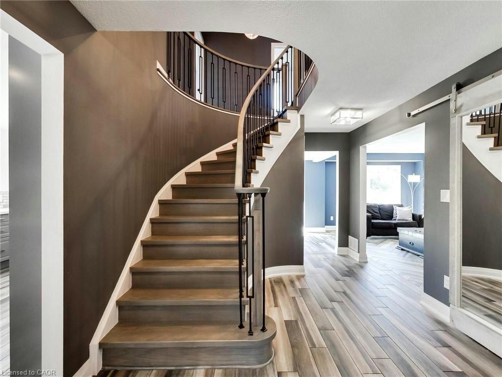 2384 Headon Road, Burlington, ON, L7M 3Y4 - 9