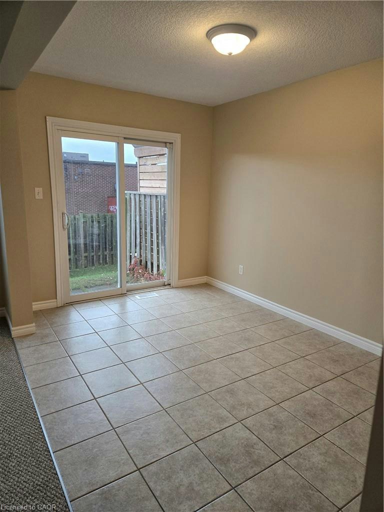 16-120 Dudhope Avenue, Cambridge, ON, N1R 4S1 - 8