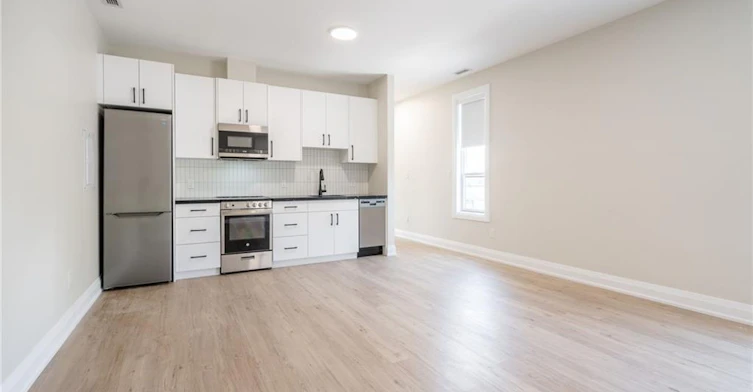 A-9 Munn Street, Hamilton, ON, L8V 1J8 - 4