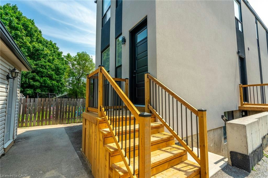A-9 Munn Street, Hamilton, ON, L8V 1J8 - 28