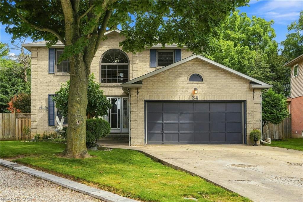 34 Lisajane Court, Hamilton, ON, L9B 2N6