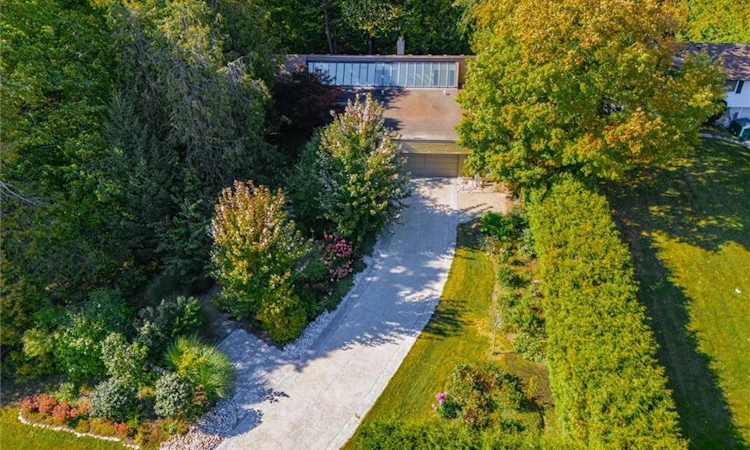 168 South River Road