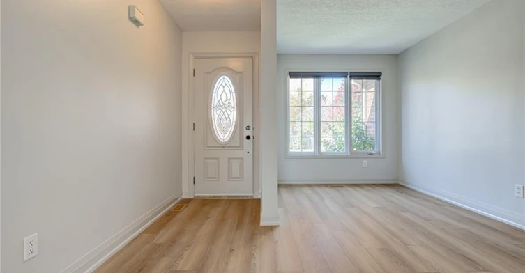 346 University Downs Crescent, Waterloo, ON, N2K 4A9 - 3