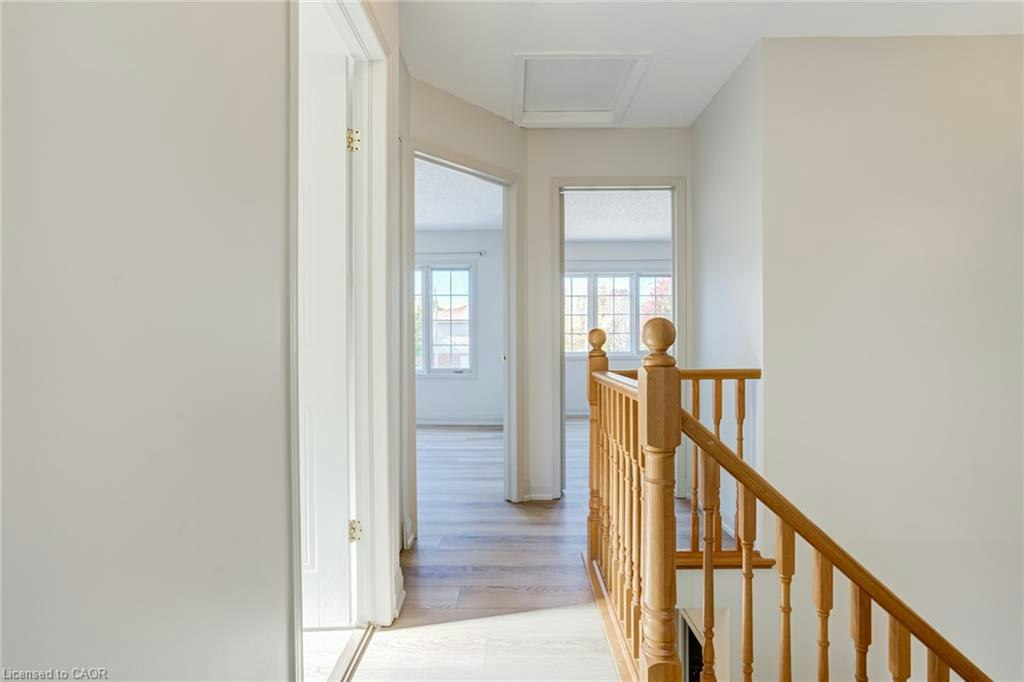346 University Downs Crescent, Waterloo, ON, N2K 4A9 - 20