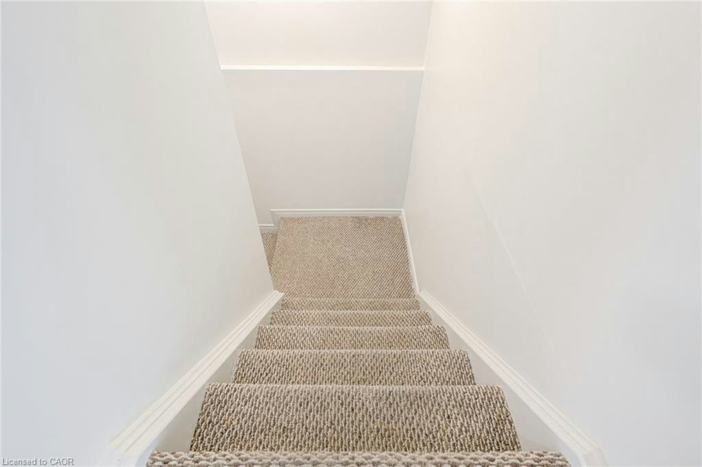 346 University Downs Crescent, Waterloo, ON, N2K 4A9 - 27