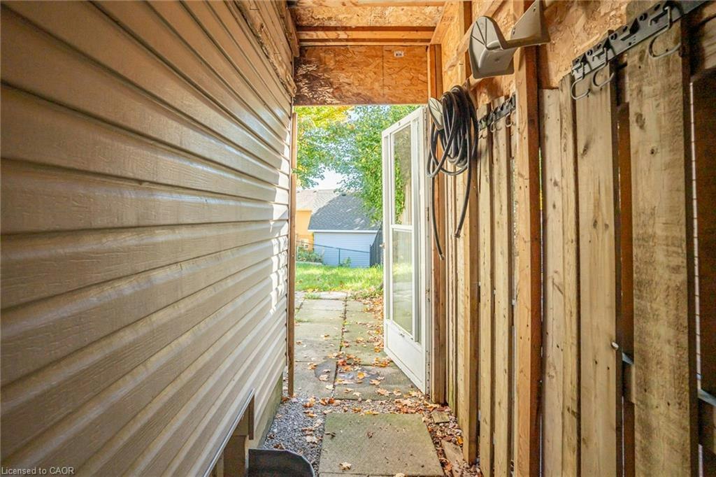 346 University Downs Crescent, Waterloo, ON, N2K 4A9 - 37