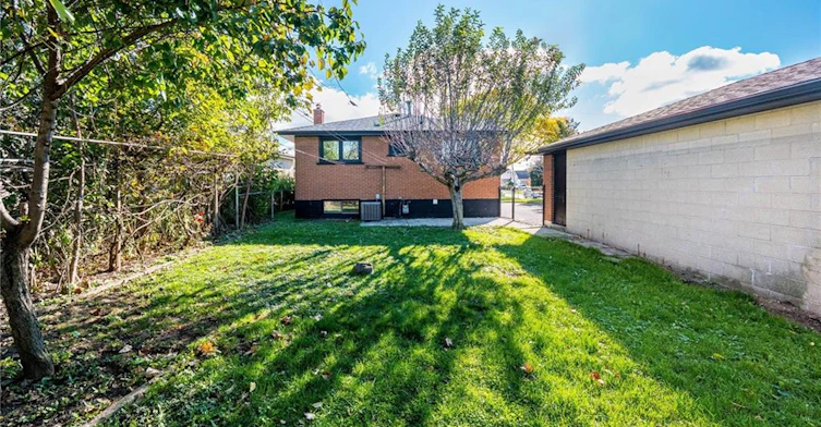 135 Nugent Drive, Hamilton, ON, L8H 2N3 - 31