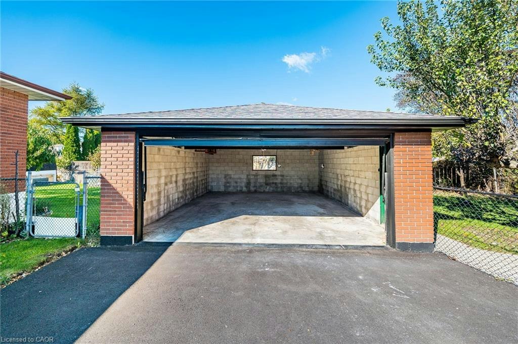 135 Nugent Drive, Hamilton, ON, L8H 2N3 - 27