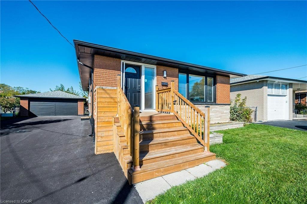 135 Nugent Drive, Hamilton, ON, L8H 2N3 - 11