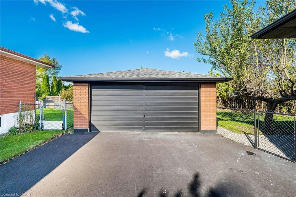 135 Nugent Drive, Hamilton, ON, L8H 2N3 - 28