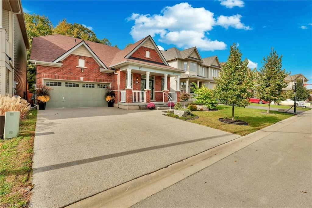 8541 Sweet Chestnut Drive, Niagara Falls, ON, L2H 0N1