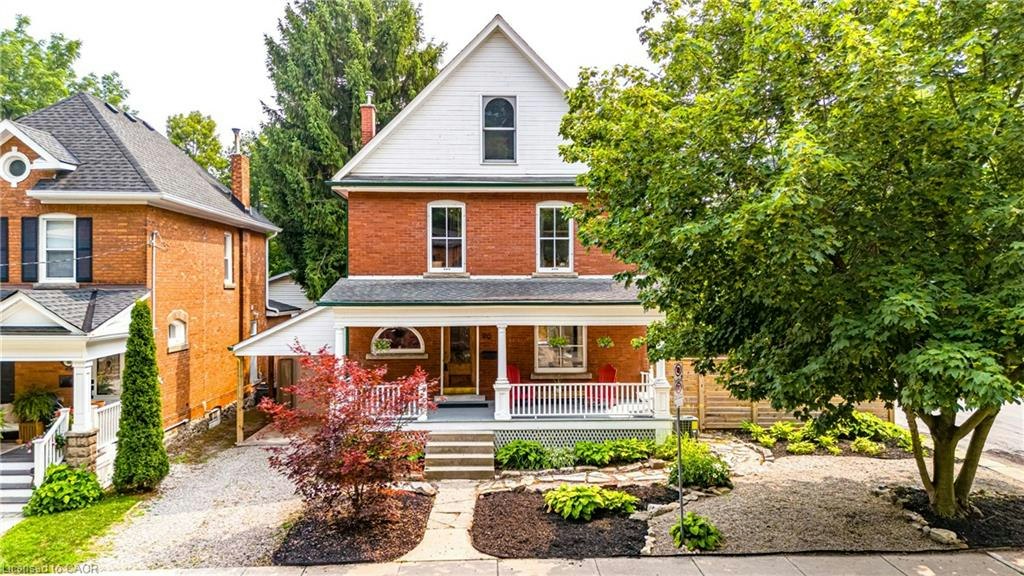 90 Victoria Street, Hamilton, ON, L9H 2C2