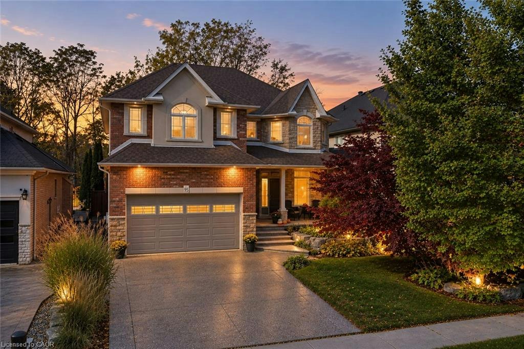 95 Tollgate Drive, Hamilton, ON, L9G 5C9