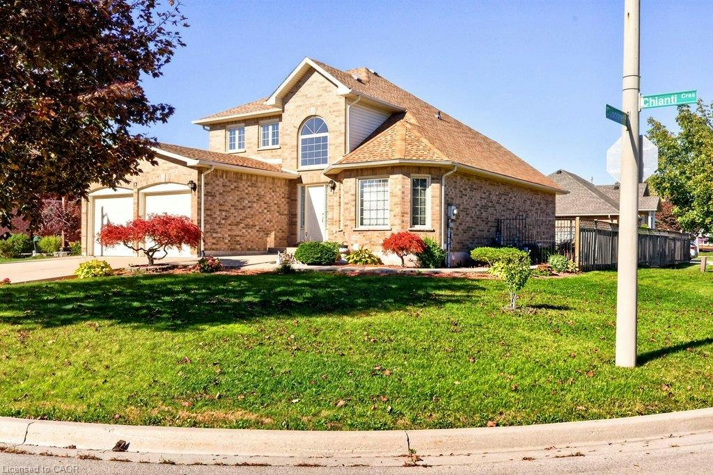 13 Chianti Crescent, Hamilton, ON, L8E 5W1