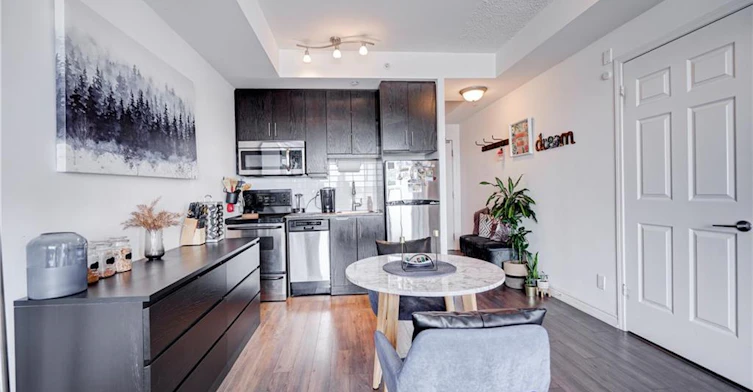 712-15 James Finlay Way, Toronto, ON, M3M 0B3 - 5
