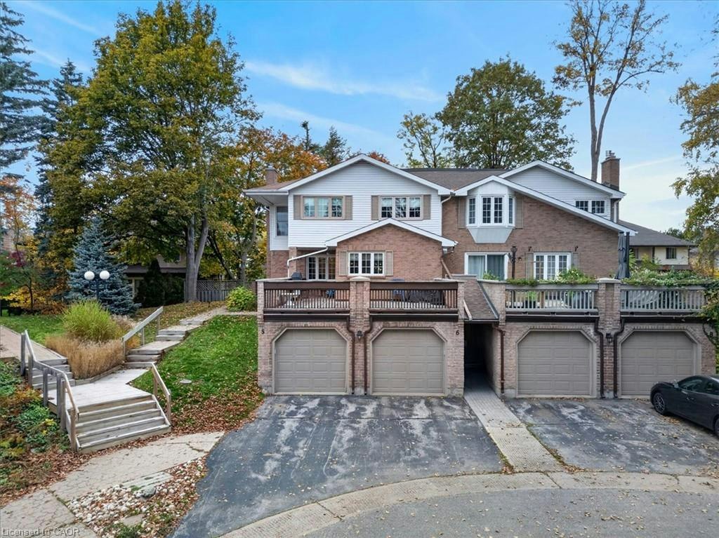 6-250 Kingswood Drive, Kitchener, ON, N2E 2K2