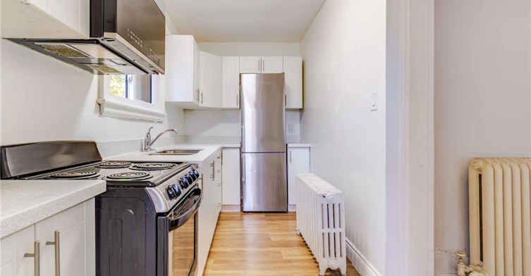 2-53 Proctor Boulevard, Hamilton, ON, L8M 2M5 - 2