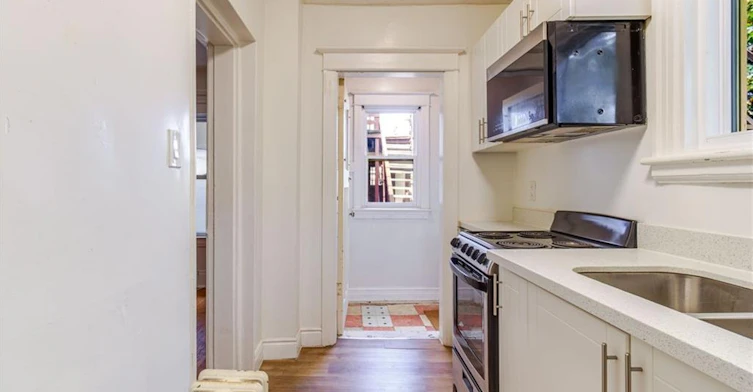 2-53 Proctor Boulevard, Hamilton, ON, L8M 2M5 - 3
