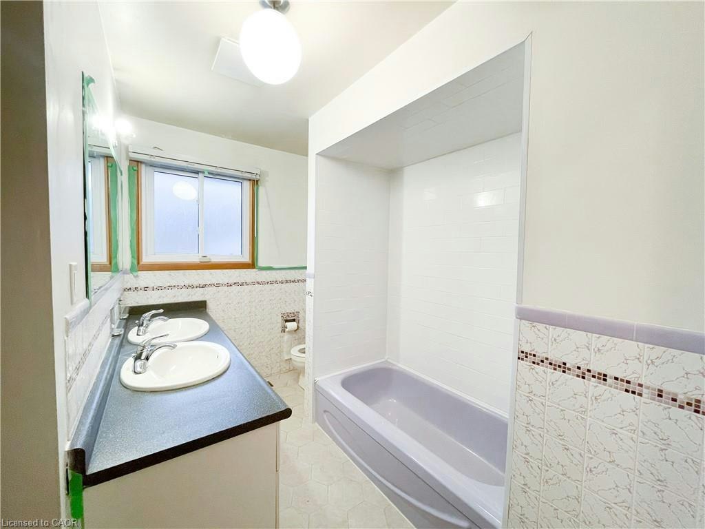 Upper-50 Limeridge Road W, Hamilton, ON, L9C 2V1 - 10