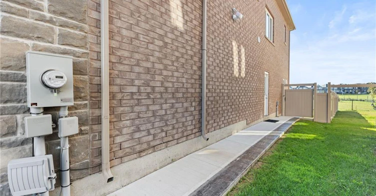 BSMT-64 Shawbridge Court, Hamilton, ON, L8J 0M8 - 19