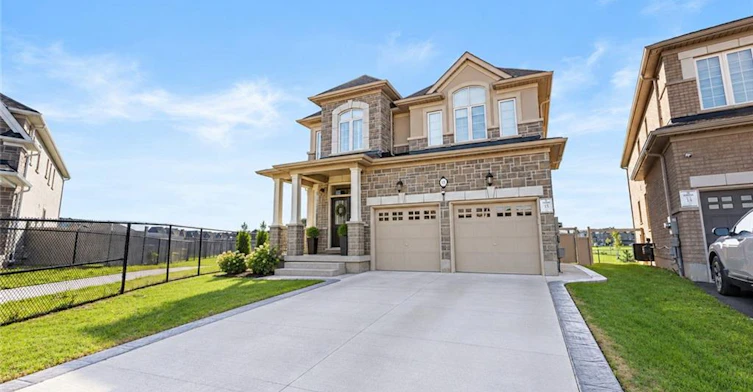 BSMT-64 Shawbridge Court, Hamilton, ON, L8J 0M8