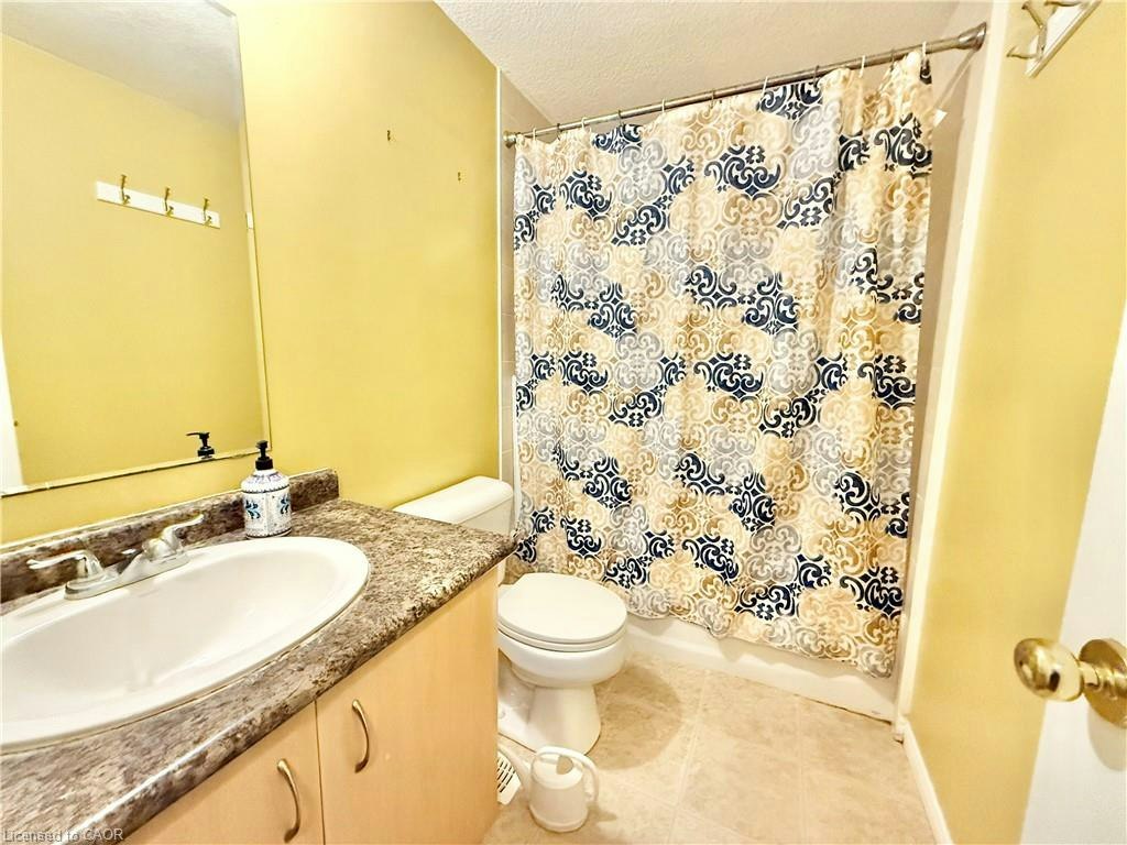 22 Madeleine Street, Kitchener, ON, N2R 1V5 - 14